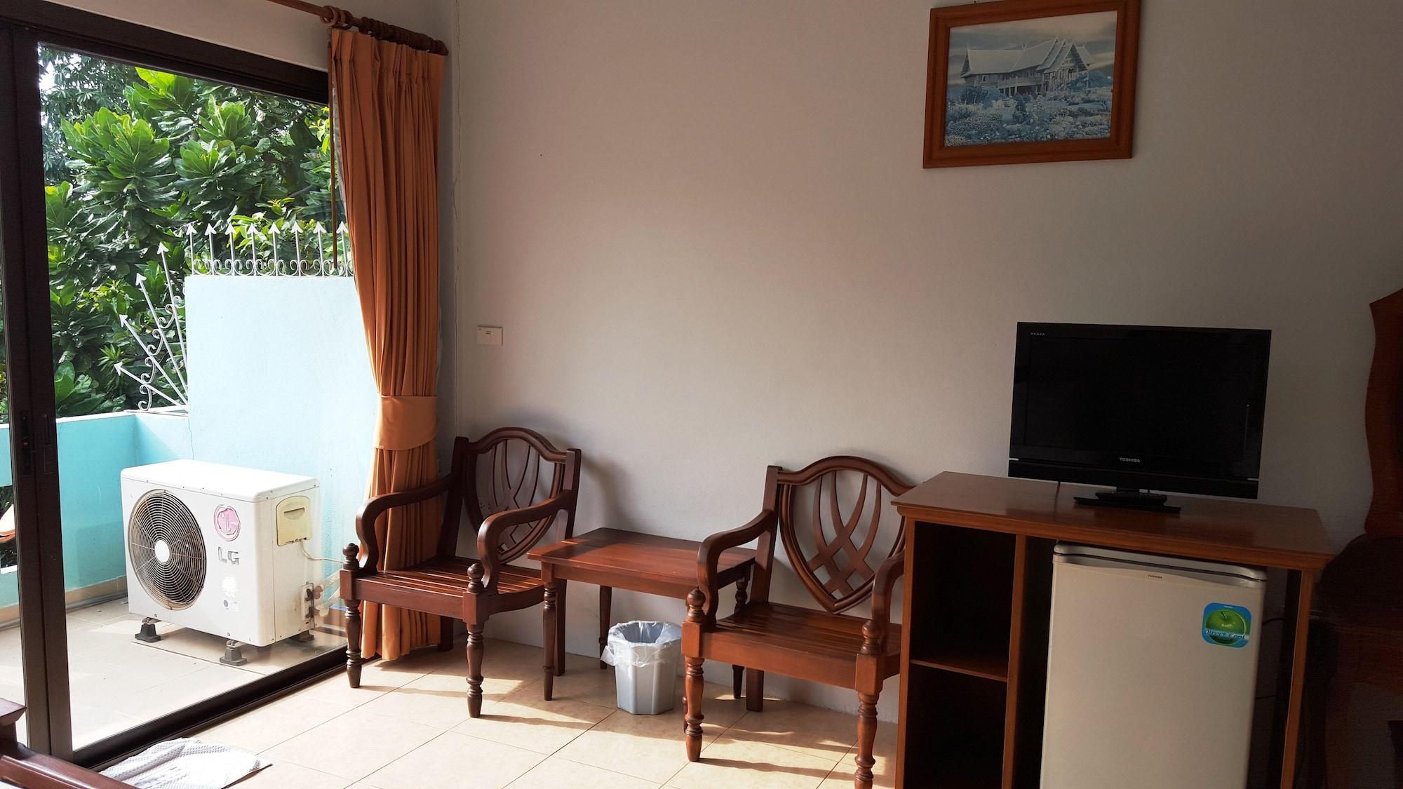 Holiday Guest House Chaweng  Exterior foto