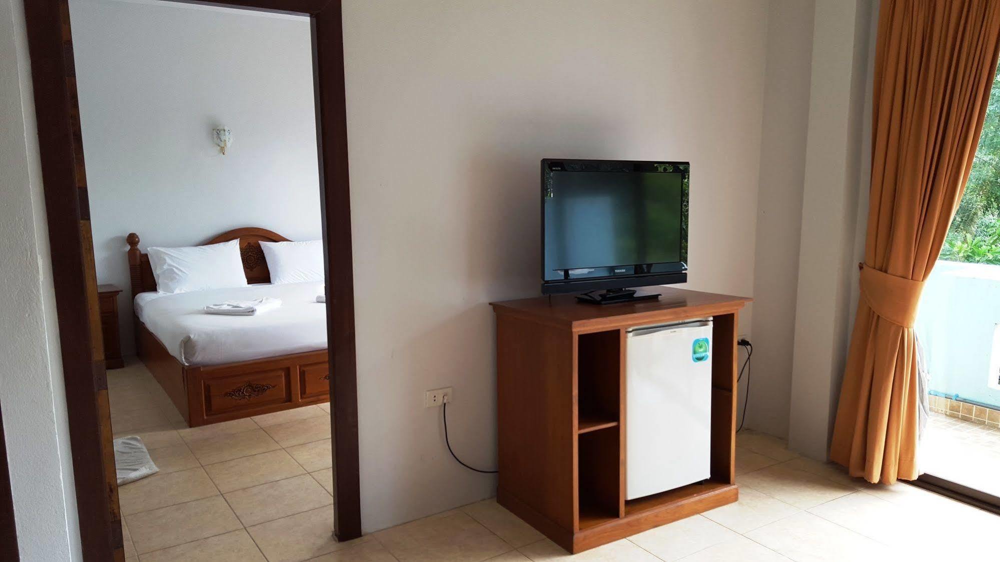 Holiday Guest House Chaweng  Exterior foto